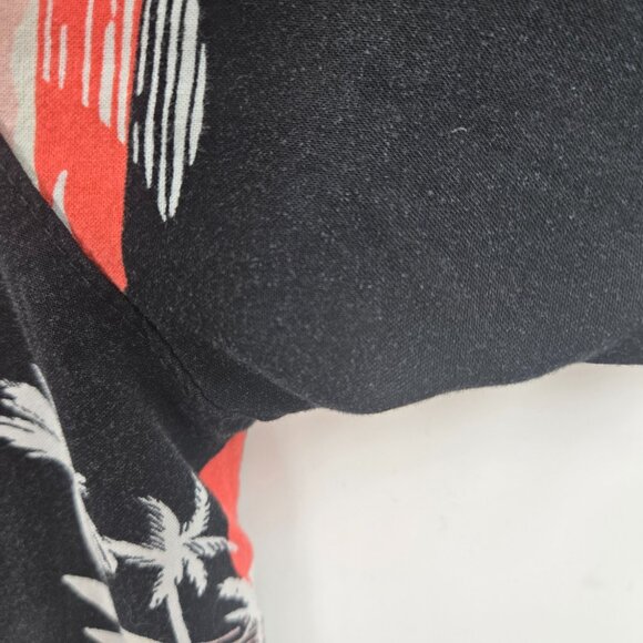 No Boundaries Men's Black Button Down Rayon Short Sleeve Hawaiian 3xl - Picture 4 of 8